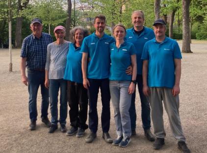 Thomas M., Gisela, Marianne, Philipp, Johanna, Volker, Martin. Es fehlen auf dem Bild Peter und Thomas R.