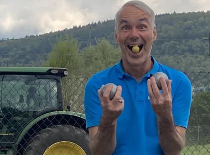 Mirko und das gelbe Cochonet